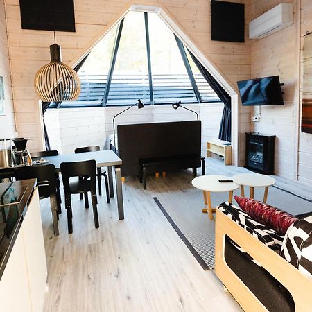 Pyhae Igloos Hotel Pyhatunturi Bagian luar foto
