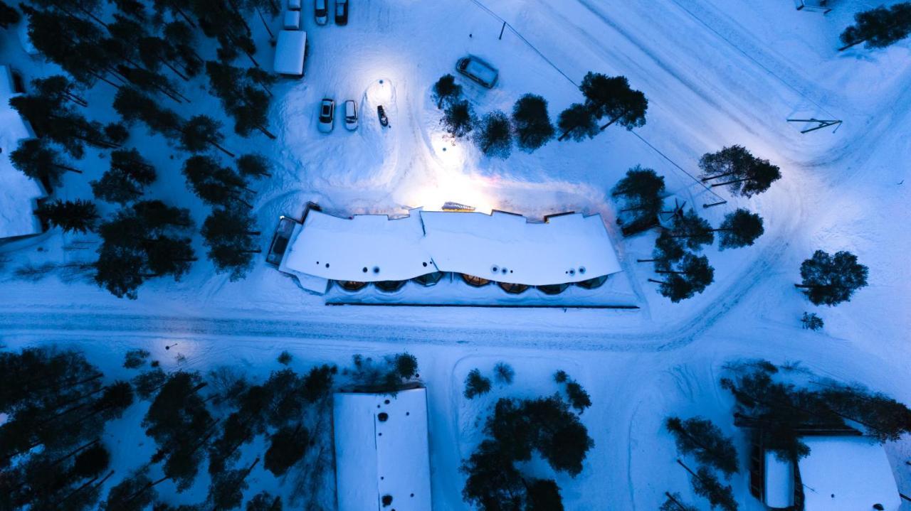 Pyhae Igloos Hotel Pyhatunturi Bagian luar foto