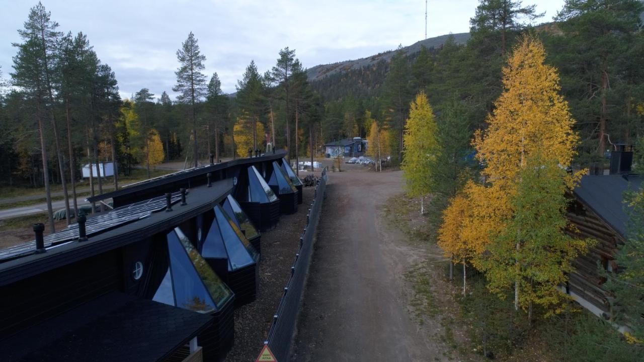 Pyhae Igloos Hotel Pyhatunturi Bagian luar foto